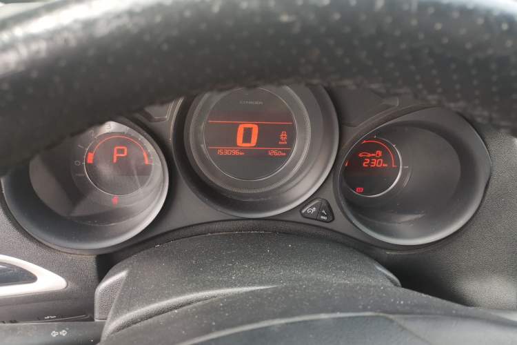 Used Citroen C4L 2013 1.8L Automatic Enjoyment Edition Instrument Cluster