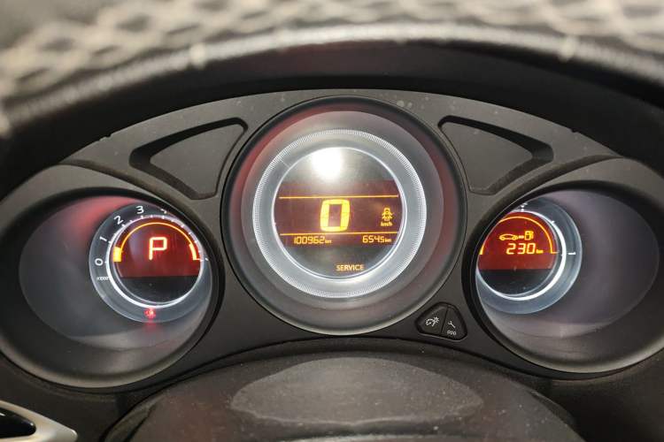Used Citroen C4L 2014 1.8L Intelligent Drive Automatic Enjoyment Model Instrument Cluster
