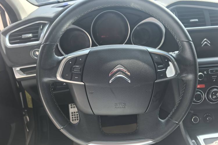 Used Citroen C4L 2014 1.6THP Intelligent Drive Automatic Dynamic Model Interior 4