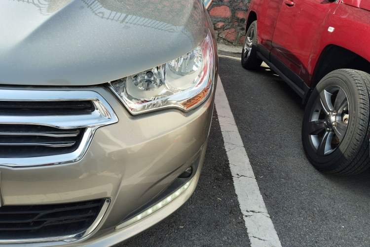 Used Citroen C4L 2014 1.8L Intelligent Drive Automatic Enjoyment Model Left Front Headlight