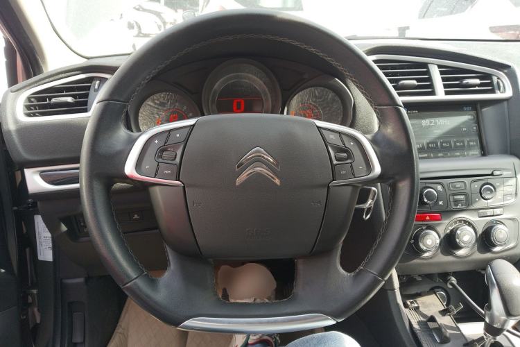 Used Citroen C4L 2014 1.8L Intelligent Drive Automatic Enjoyment Model Steering Wheel
