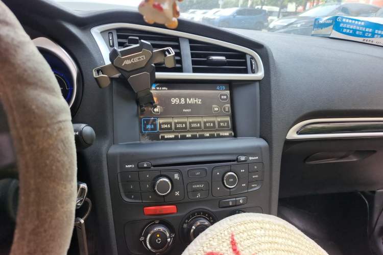 Used Citroen C4L 2014 1.8L Intelligent Drive Automatic Enjoyment Model Audio And AC Panel