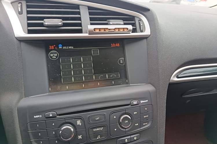 Used Citroen C4L 2014 1.8L Intelligent Drive Manual Enjoyment Model Audio And AC Panel