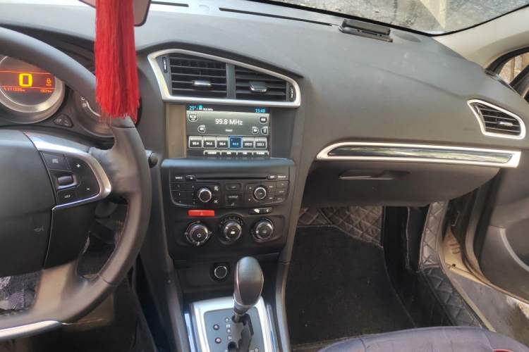 Used Citroen C4L 2014 1.8L Intelligent Drive Automatic Enjoyment Model Audio And AC Panel