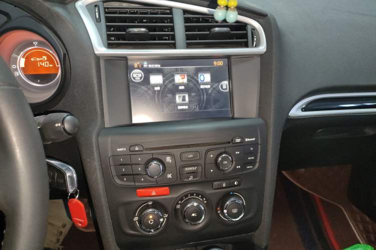 Used Citroen C4L 2014 1.8L Intelligent Drive Automatic Enjoyment Model Audio And AC Panel