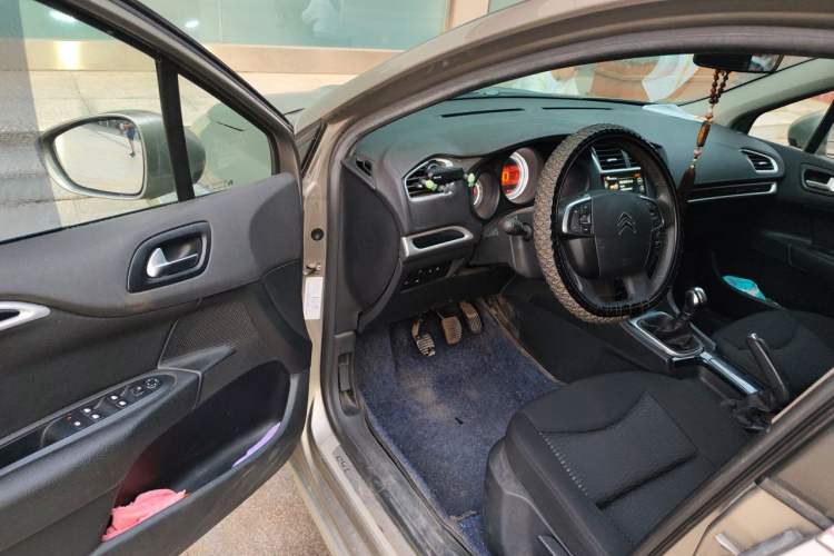 Used Citroen C4L 2014 1.8L Intelligent Drive Manual Enjoyment Model Driver Seat
