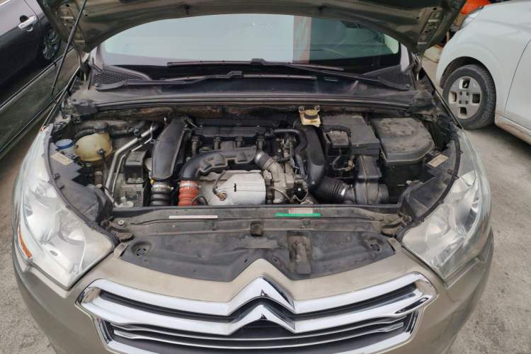 Used Citroen C4L 2014 1.6THP Intelligent Drive Automatic Dynamic Model Engine Bay