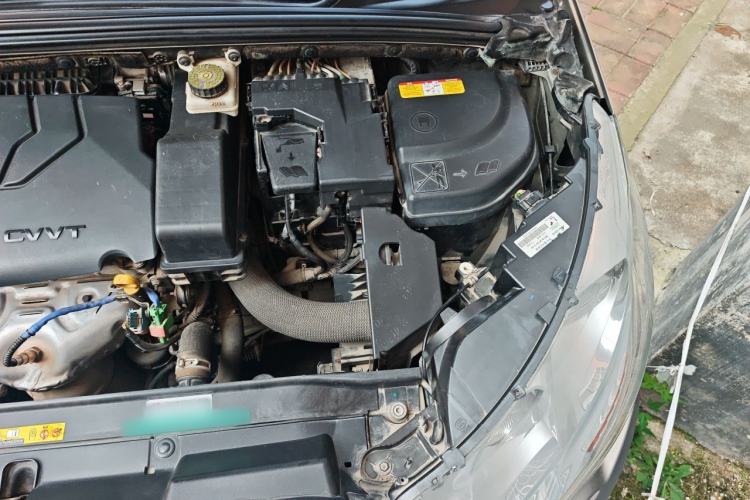 Used Citroen C4L 2014 1.8L Intelligent Drive Manual Enjoyment Model Engine Bay Left