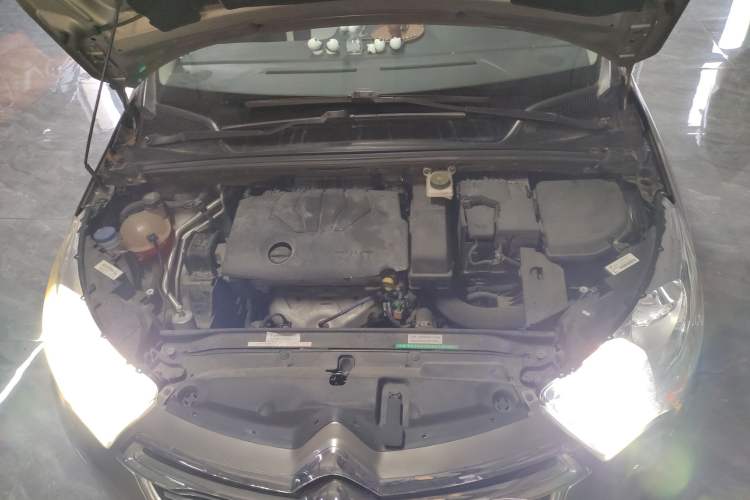 Used Citroen C4L 2014 1.8L Intelligent Drive Automatic Enjoyment Model Engine Bay