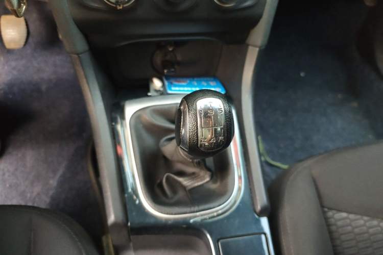 Used Citroen C4L 2014 1.8L Intelligent Drive Manual Enjoyment Model Gear Lever