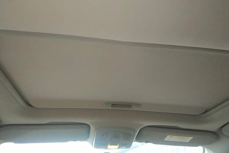 Used Citroen C4L 2014 1.6THP Intelligent Drive Automatic Dynamic Model Headliner