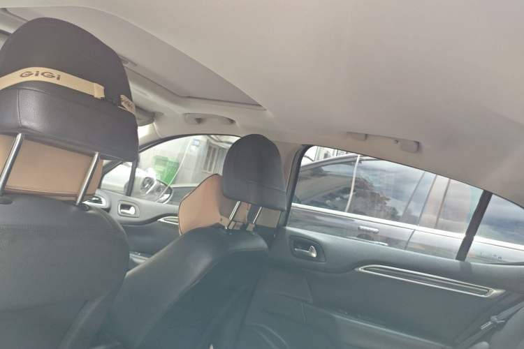 Used Citroen C4L 2014 1.8L Intelligent Drive Automatic Dynamic Model Headliner
