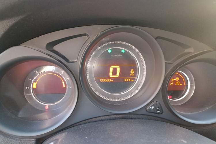 Used Citroen C4L 2014 1.8L Intelligent Drive Manual Enjoyment Model Instrument Cluster