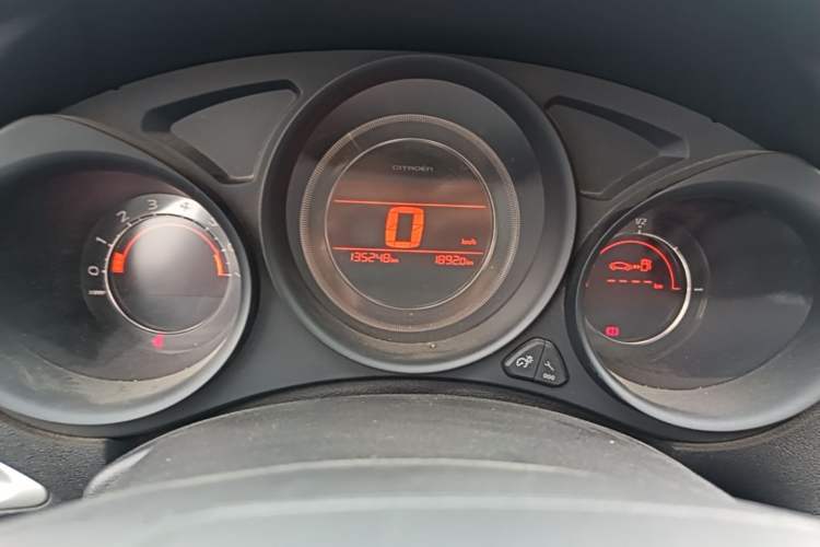 Used Citroen C4L 2014 1.8L Intelligent Drive Manual Enjoyment Model Instrument Cluster