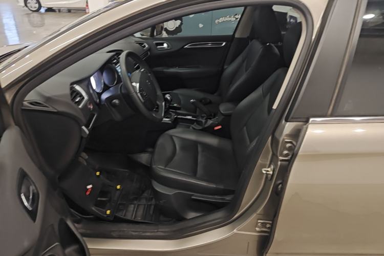 Used Citroen C4L 2014 1.8L Intelligent Drive Manual Version – Dynamic Edition Left Front Seat