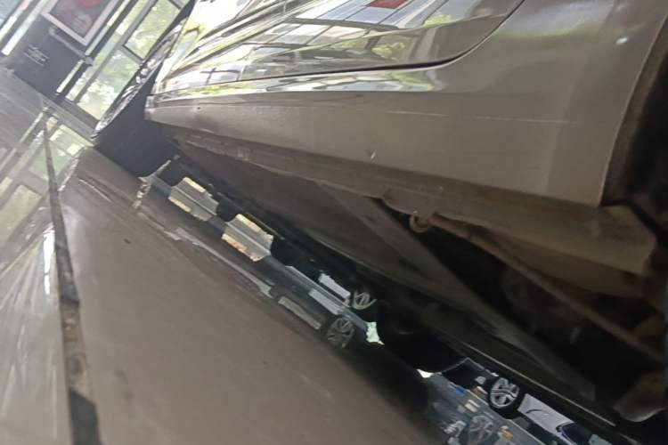 Used Citroen C4L 2014 1.8L Intelligent Drive Manual Enjoyment Model Left Side Sill