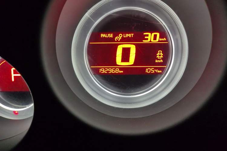 Used Citroen C4L 2014 1.8L Intelligent Drive Automatic Enjoyment Model Odometer Close Up