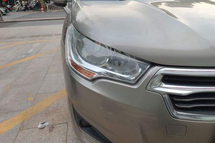 Used Citroen C4L 2014 1.8L Intelligent Drive Manual Enjoyment Model Right Front Headlight