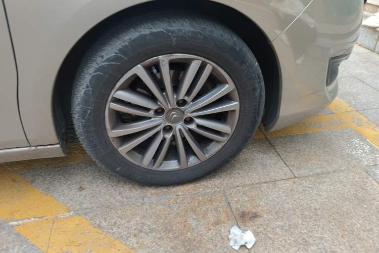 Used Citroen C4L 2014 1.8L Intelligent Drive Manual Enjoyment Model Right Front Wheel Hub