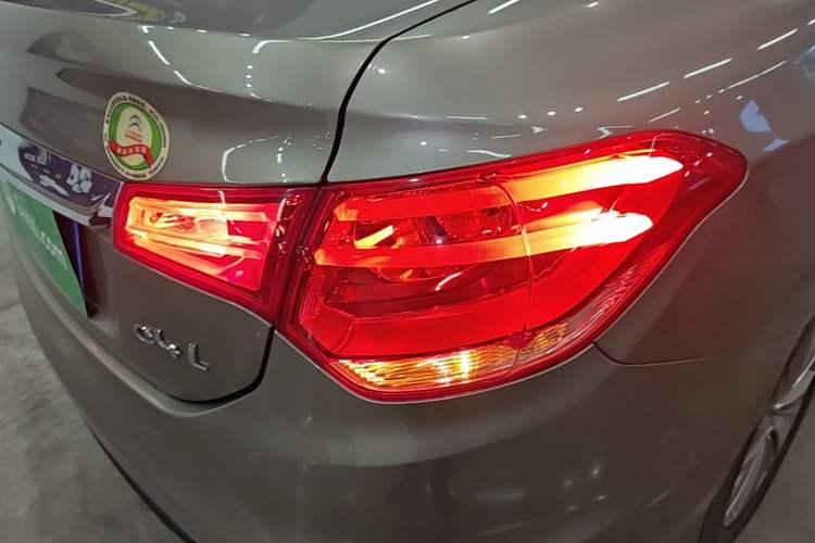 Used Citroen C4L 2014 1.8L Intelligent Drive Manual Version – Dynamic Edition Right Rear Taillight