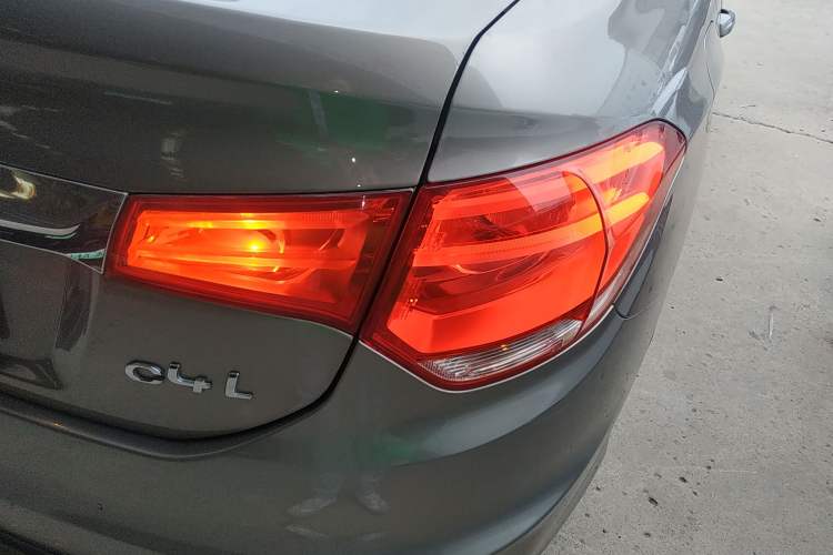 Used Citroen C4L 2014 1.6THP Intelligent Drive Automatic Dynamic Model Right Rear Taillight