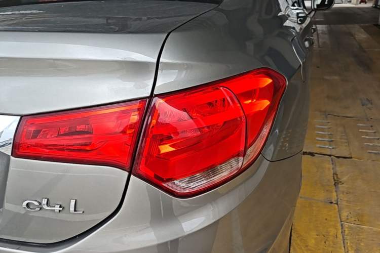 Used Citroen C4L 2014 1.6THP Intelligent Drive Automatic Dynamic Model Right Rear Taillight