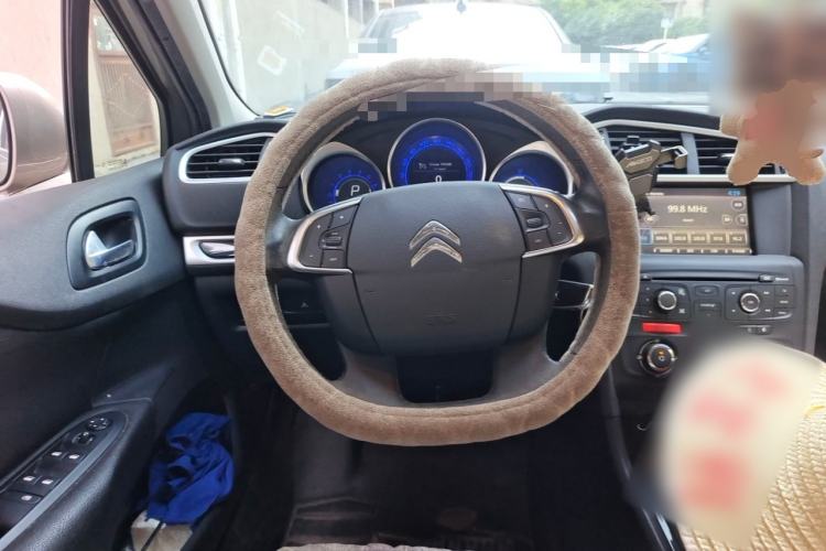 Used Citroen C4L 2014 1.8L Intelligent Drive Automatic Enjoyment Model Steering Wheel
