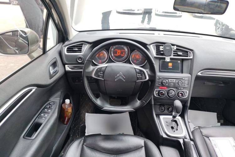 Used Citroen C4L 2014 1.6THP Intelligent Drive Automatic Dynamic Model Steering Wheel