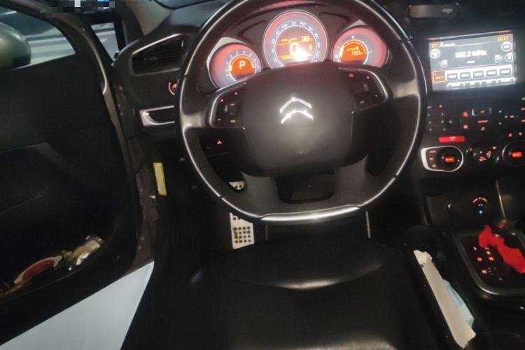 Used Citroen C4L 2014 1.6THP Intelligent Drive Automatic Dynamic Model Steering Wheel