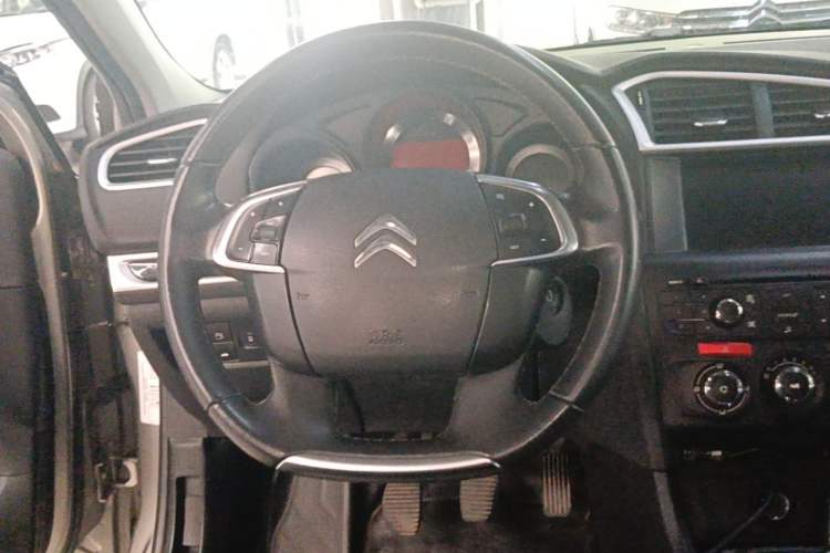 Used Citroen C4L 2014 1.8L Intelligent Drive Manual Enjoyment Model Steering Wheel