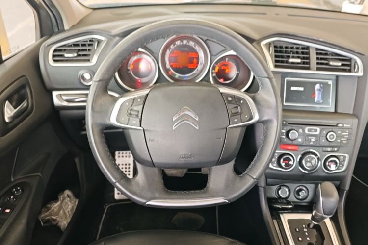Used Citroen C4L 2014 1.6THP Intelligent Drive Automatic Dynamic Model Steering Wheel