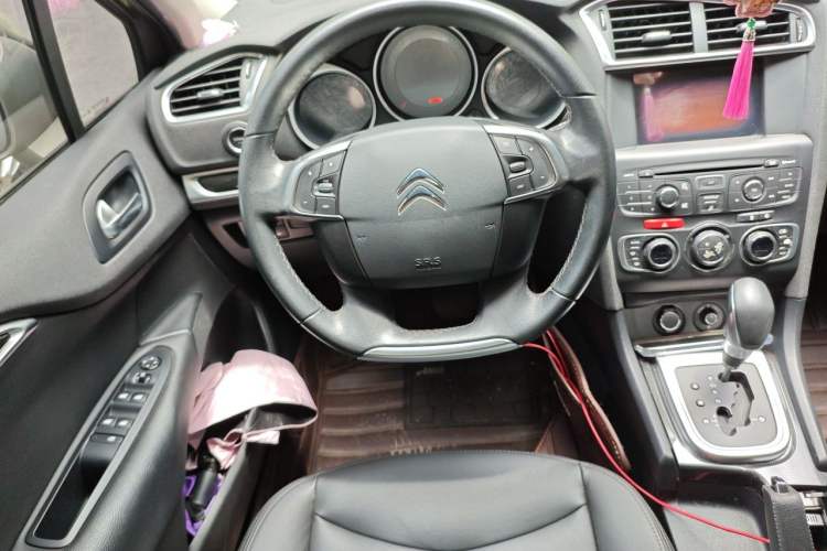 Used Citroen C4L 2014 1.8L Intelligent Drive Automatic Dynamic Model Steering Wheel