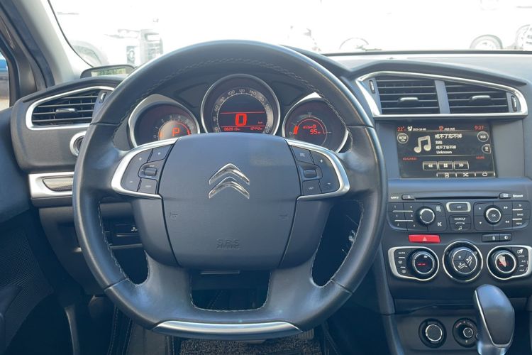 Used Citroen C4L 2014 1.6THP Intelligent Drive Automatic Dynamic Model Steering Wheel