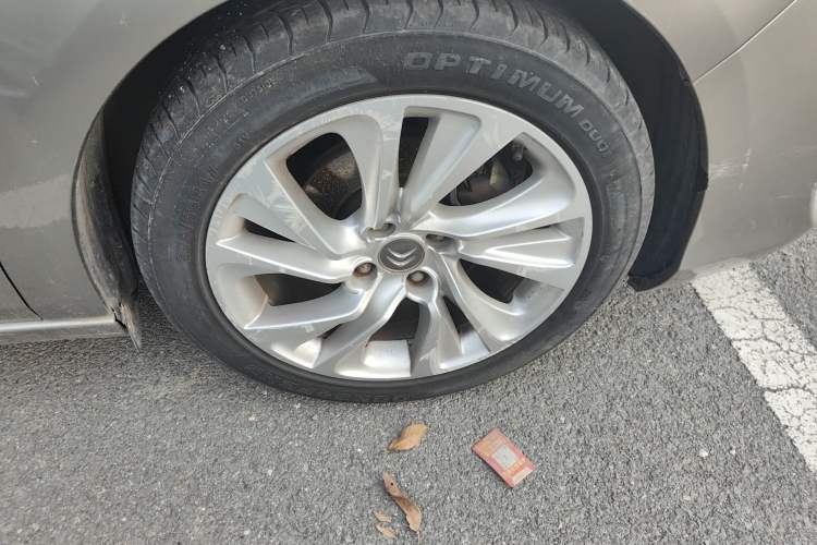 Used Citroen C4L 2014 1.6THP Intelligent Drive Automatic Dynamic Model Right Front Wheel Hub