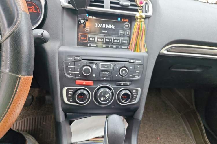 Used Citroen C4L 2014 1.8L Intelligent Drive Automatic Dynamic Model Audio And AC Panel