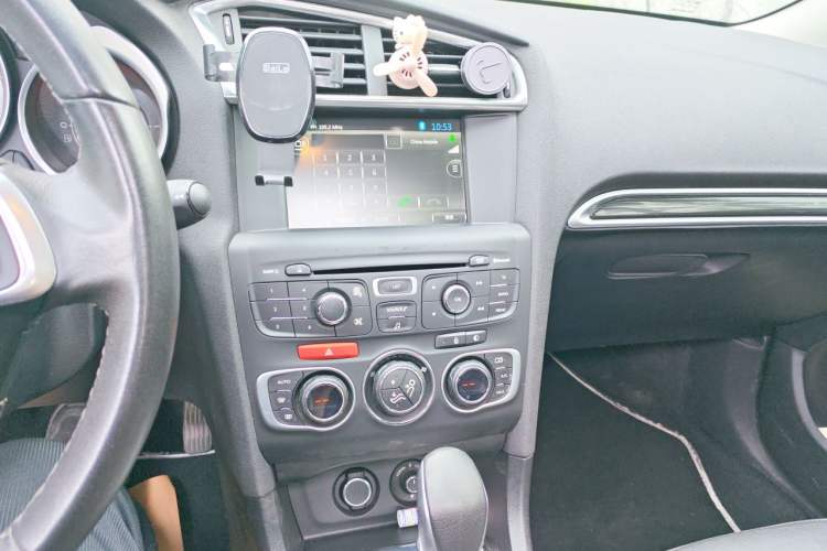 Used Citroen C4L 2014 1.8L Intelligent Drive Automatic Dynamic Model Audio And AC Panel