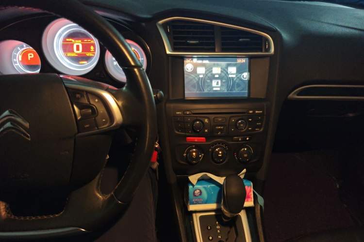 Used Citroen C4L 2014 1.8L Intelligent Drive Automatic Enjoyment Model Audio And AC Panel