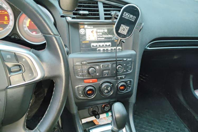 Used Citroen C4L 2014 1.8L Intelligent Drive Automatic Dynamic Model Audio And AC Panel