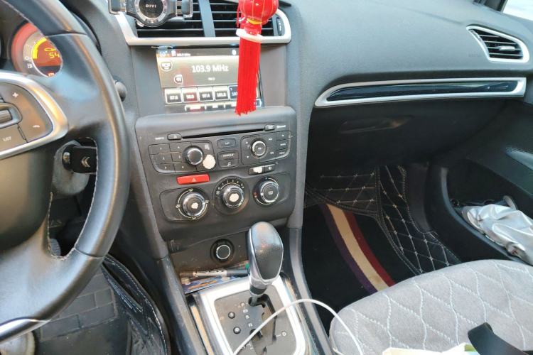 Used Citroen C4L 2014 1.8L Intelligent Drive Automatic Enjoyment Model Audio And AC Panel