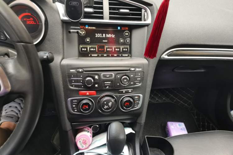 Used Citroen C4L 2014 1.6THP Intelligent Drive Automatic Dynamic Model Audio And AC Panel