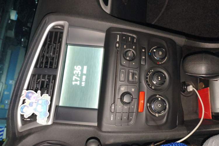 Used Citroen C4L 2014 1.8L Intelligent Drive Automatic Enjoyment Model Audio And AC Panel