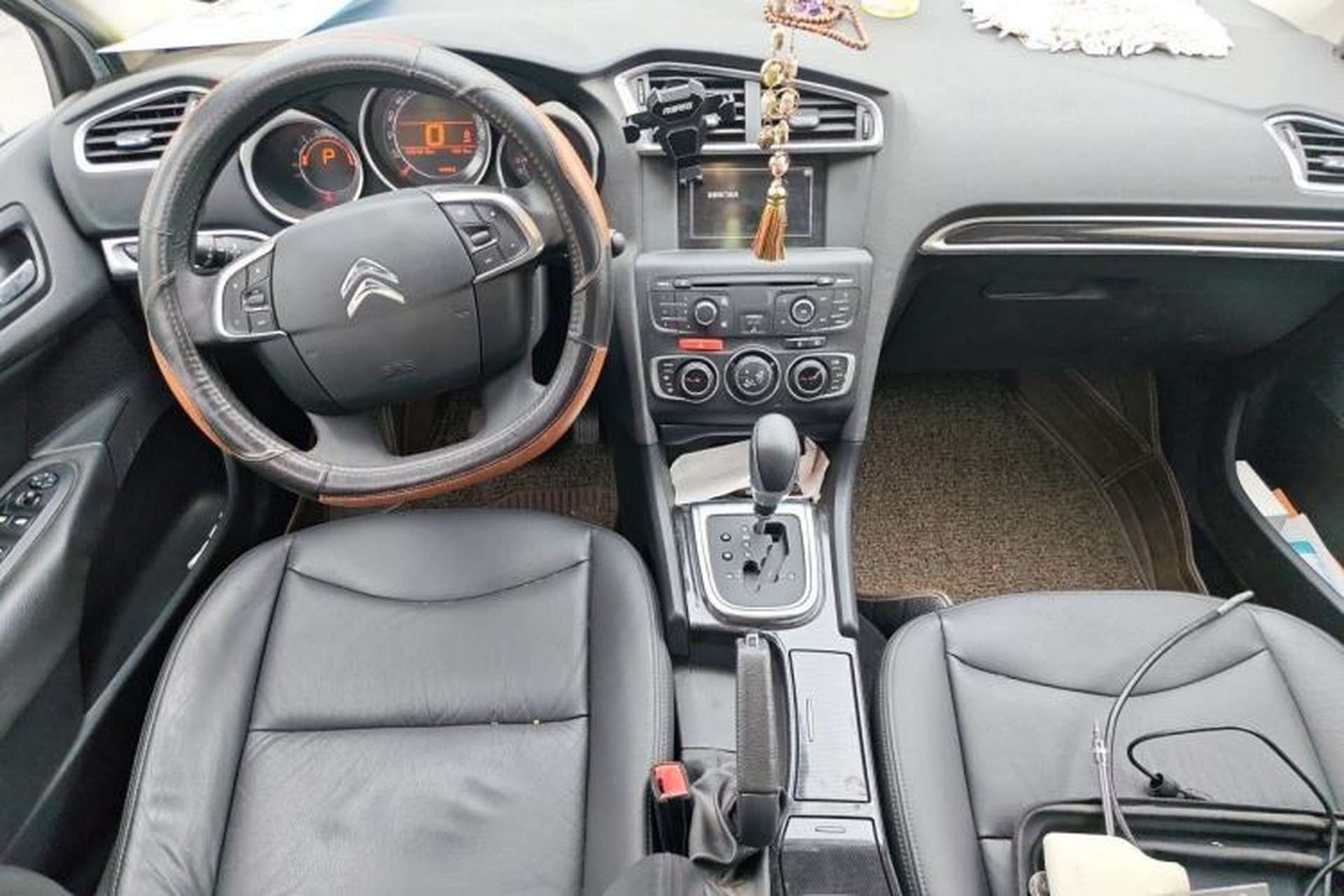 Used Citroen C4L 2014 1.8L Intelligent Drive Automatic Dynamic Model Center Console
