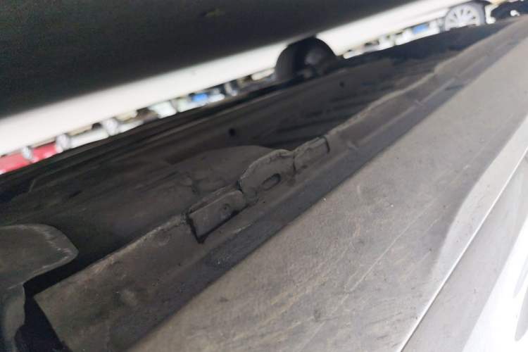 Used Citroen C4L 2014 1.8L Intelligent Drive Automatic Dynamic Model Chassis Front Right