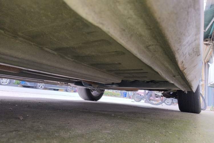 Used Citroen C4L 2014 1.8L Intelligent Drive Manual Version – Dynamic Edition Chassis Rear Left