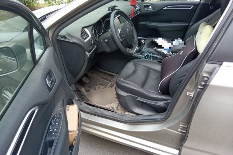 Used Citroen C4L 2014 1.8L Intelligent Drive Manual Version – Dynamic Edition Driver Seat