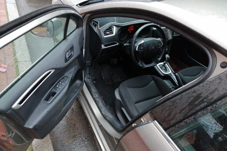 Used Citroen C4L 2014 1.8L Intelligent Drive Automatic Enjoyment Model Driver Seat