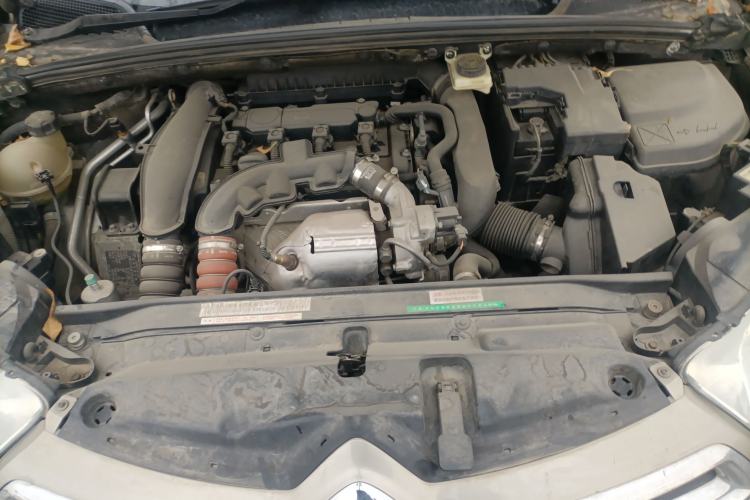 Used Citroen C4L 2014 1.6THP Intelligent Drive Automatic Dynamic Model Engine Bay