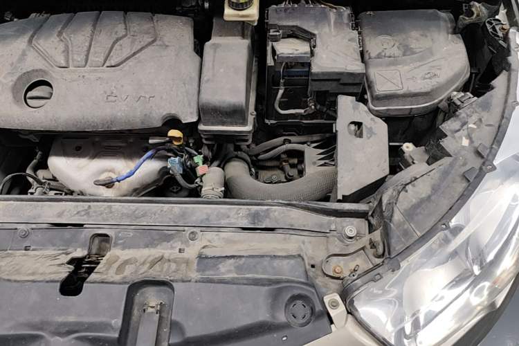 Used Citroen C4L 2014 1.8L Intelligent Drive Automatic Dynamic Model Engine Bay Left