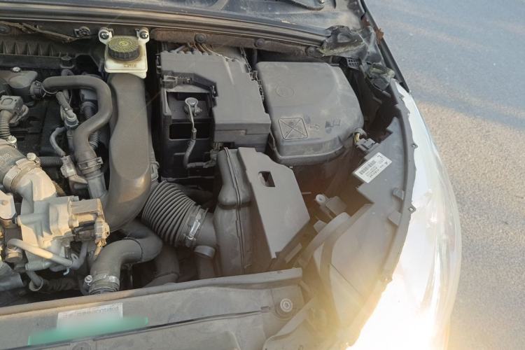 Used Citroen C4L 2014 1.6THP Intelligent Drive Automatic Dynamic Model Engine Bay Left
