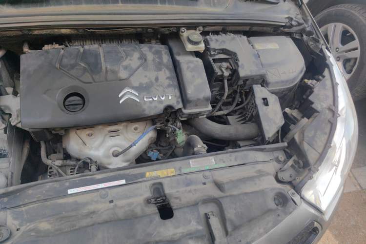 Used Citroen C4L 2014 1.8L Intelligent Drive Manual Version – Dynamic Edition Engine Bay Left